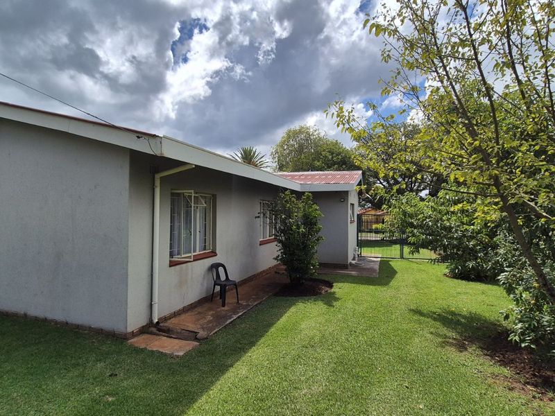 House For Sale in Lydenburg Central - Photo 5