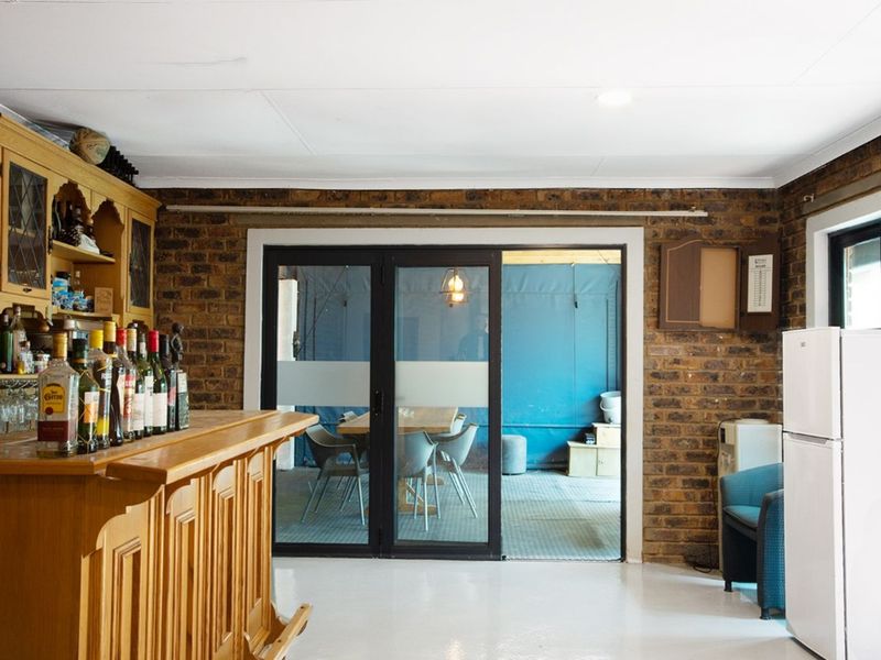 House For Sale in Wilgeheuwel - Photo 6