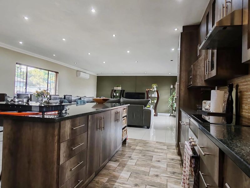 House For Sale in Impala Park - Photo 4