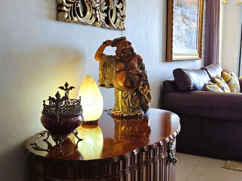 Apartment For Sale in Century City - Photo 8