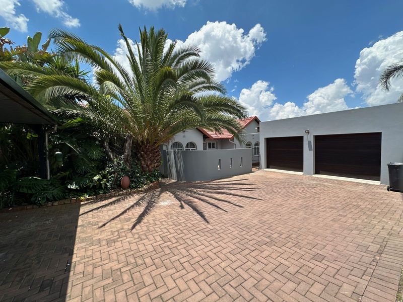 House For Sale in Hennopspark - Photo 5