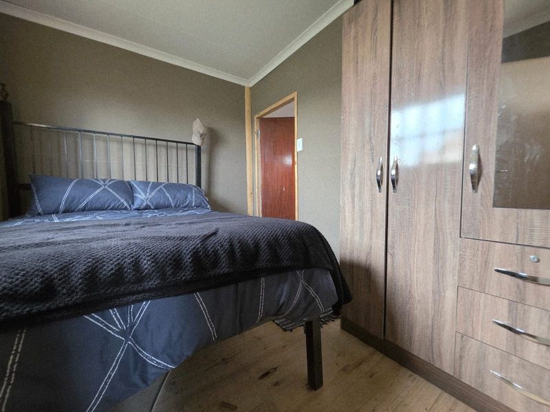 House For Sale in Secunda Central - Photo 9