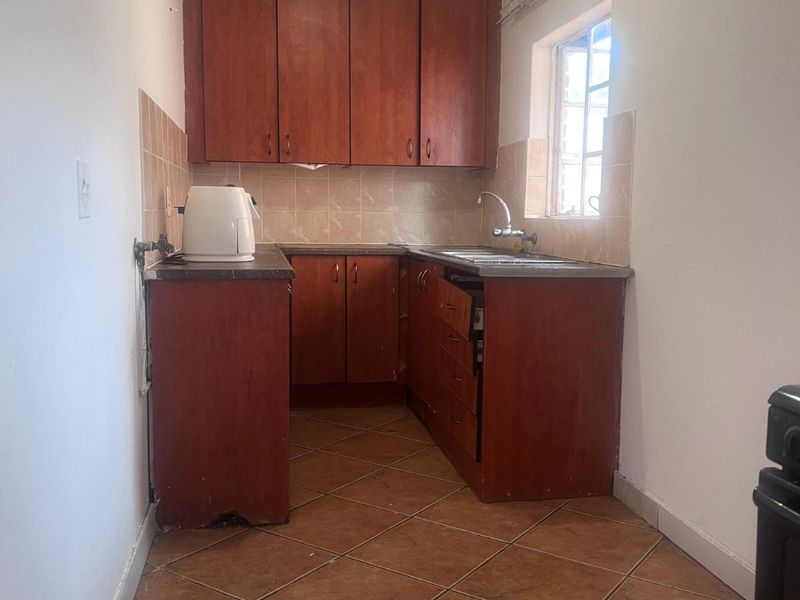 Townhouse For Sale in Polokwane Central - Photo 4