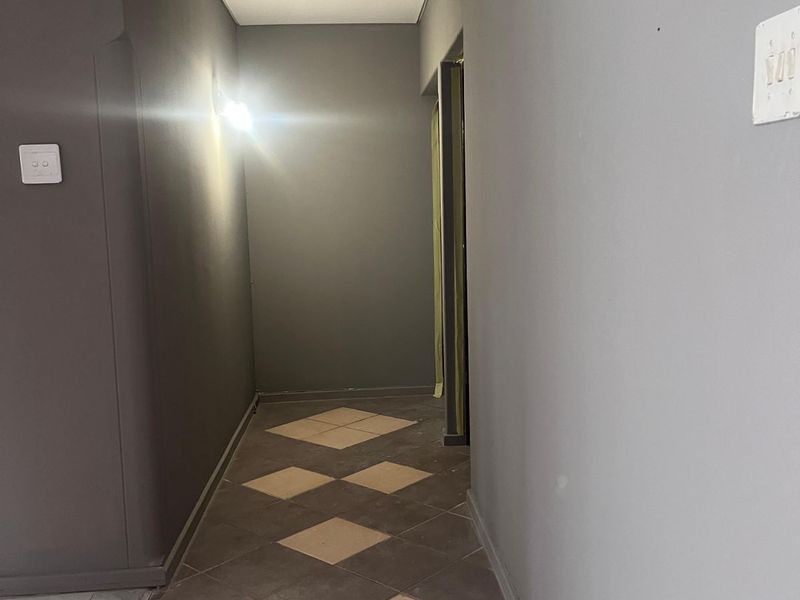 House For Sale in Eduan Park - Photo 8