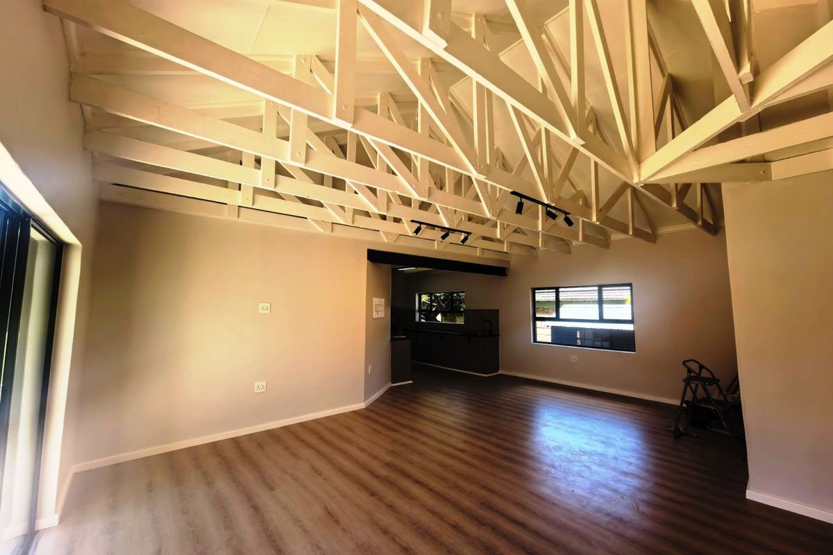 House For Sale in Rooihuiskraal North - Photo 5