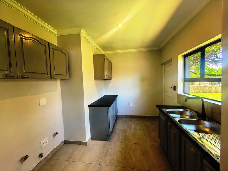 House For Sale in Rooihuiskraal North - Photo 10