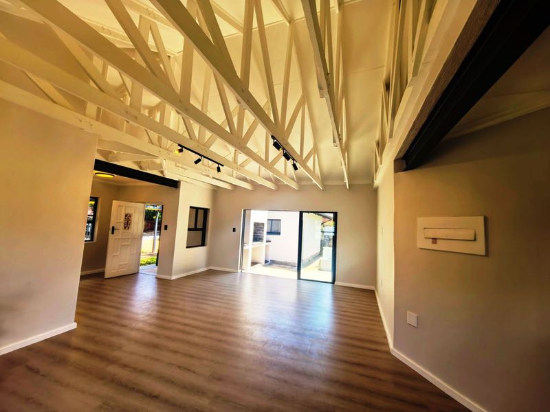 House For Sale in Rooihuiskraal North - Photo 3