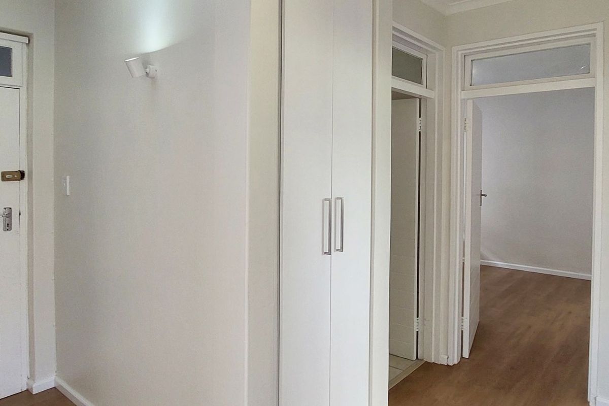 Apartment For Sale in Claremont Upper - Photo 2