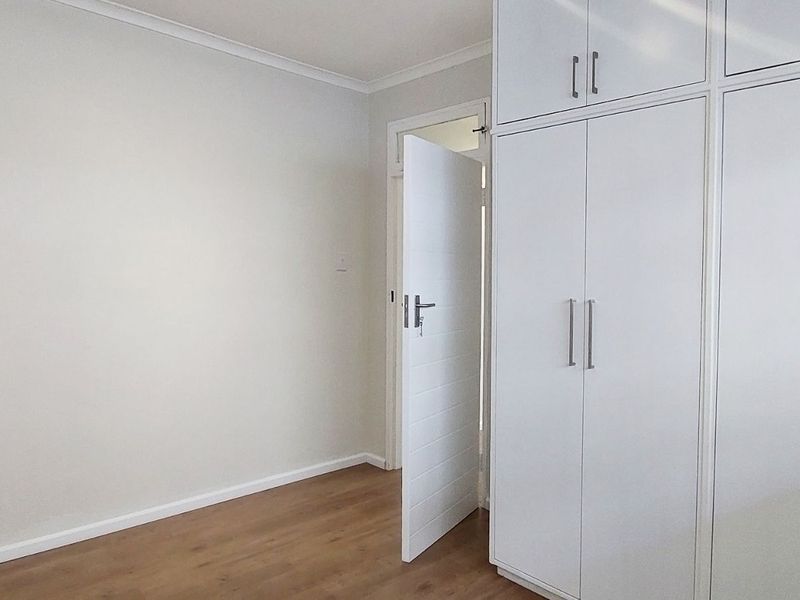 Apartment For Sale in Claremont Upper - Photo 8