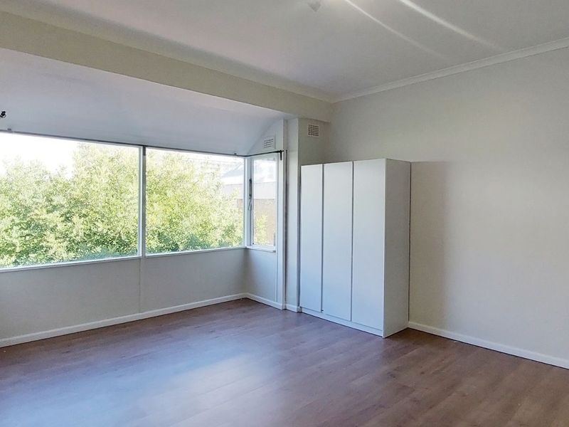 Apartment For Sale in Claremont Upper - Photo 3