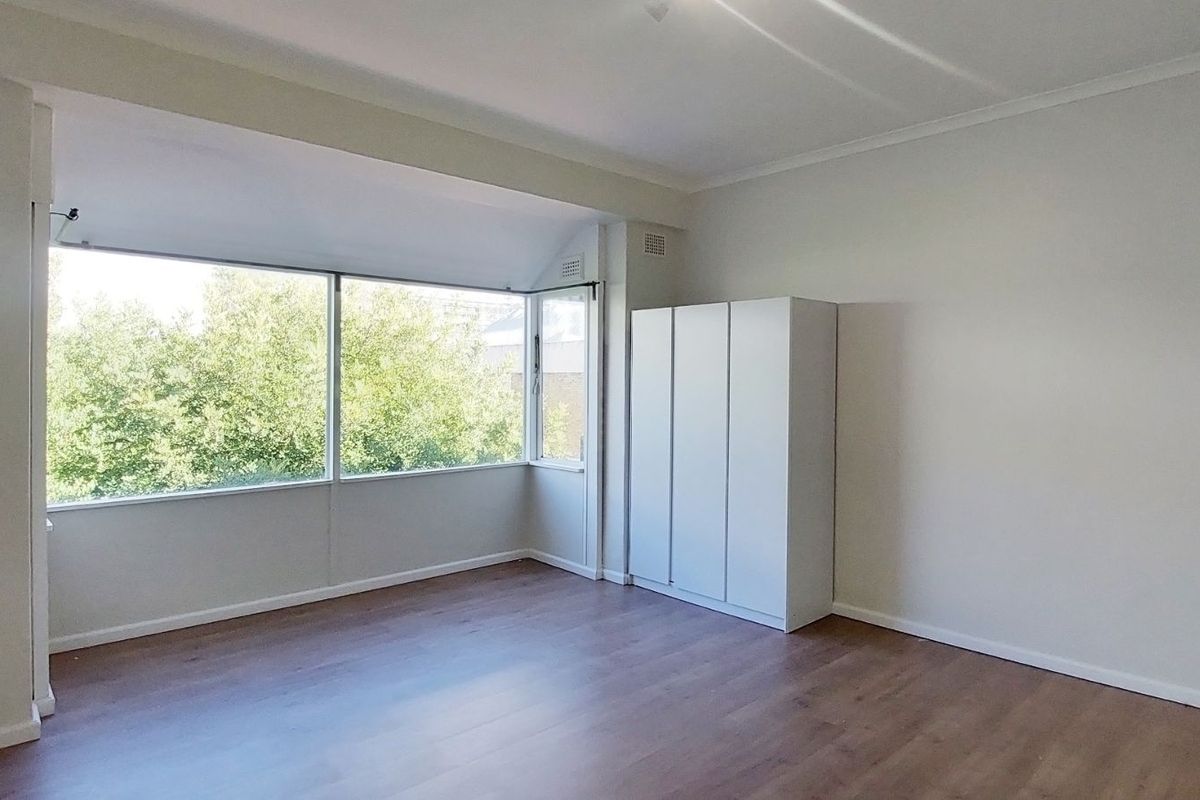 Apartment For Sale in Claremont Upper - Photo 3