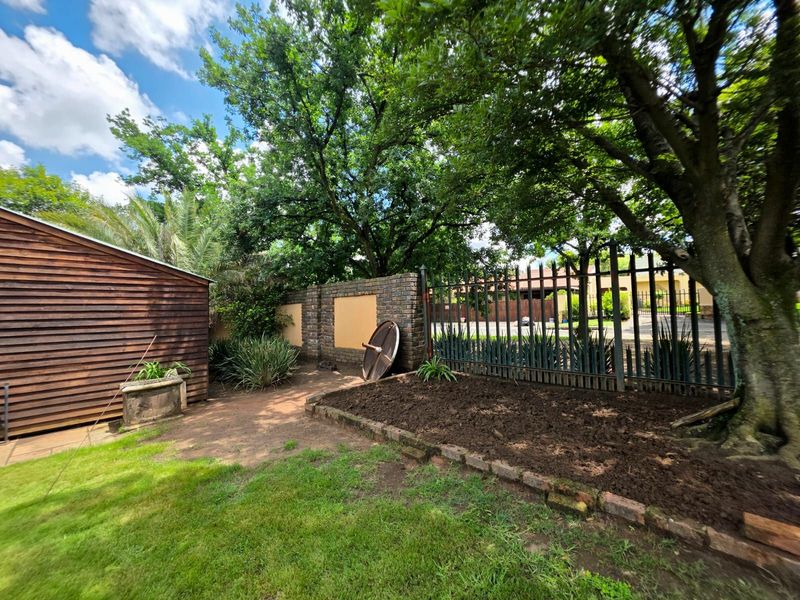 House For Sale in Secunda Central - Photo 3