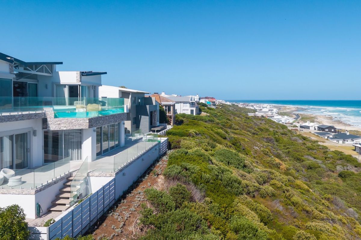 House For Sale in Oceanview Heights - Photo 3