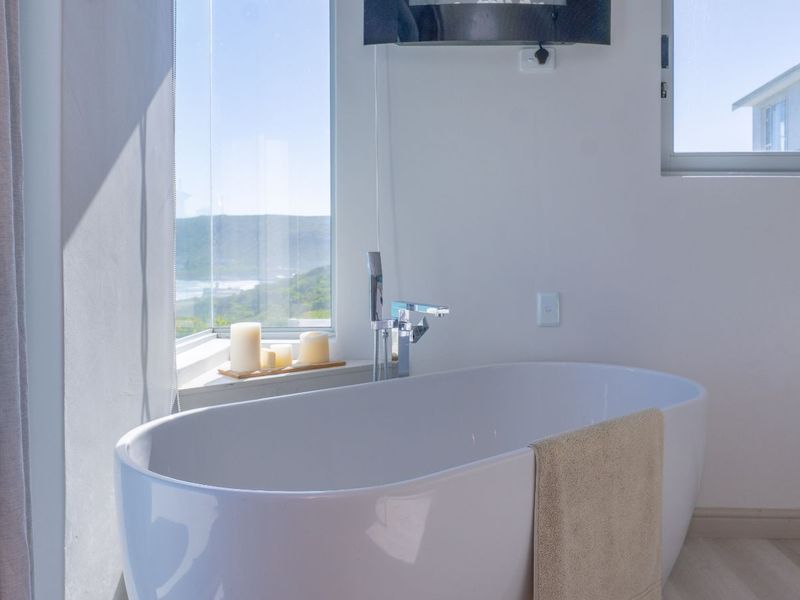 House For Sale in Oceanview Heights - Photo 10