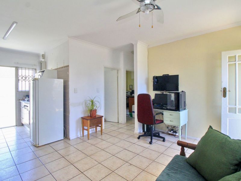 Apartment For Sale in Onverwacht - Photo 7