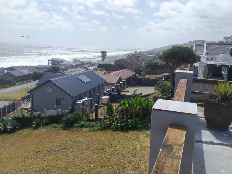 House For Sale in Seaview - Photo 6