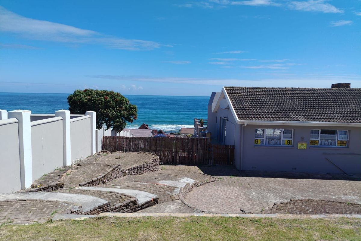 House For Sale in Seaview - Photo 4