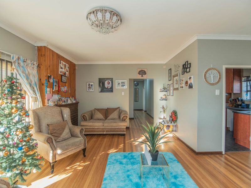 House For Sale in Westering - Photo 6