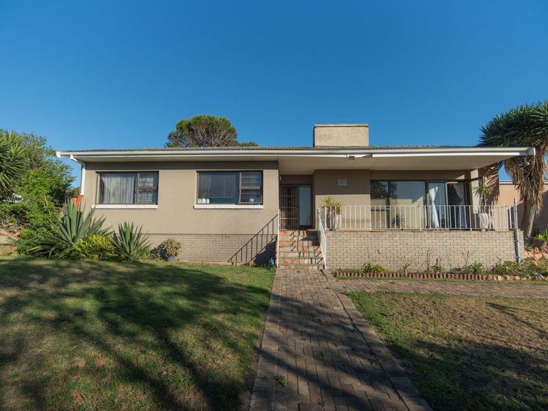 House For Sale in Westering - Photo 2