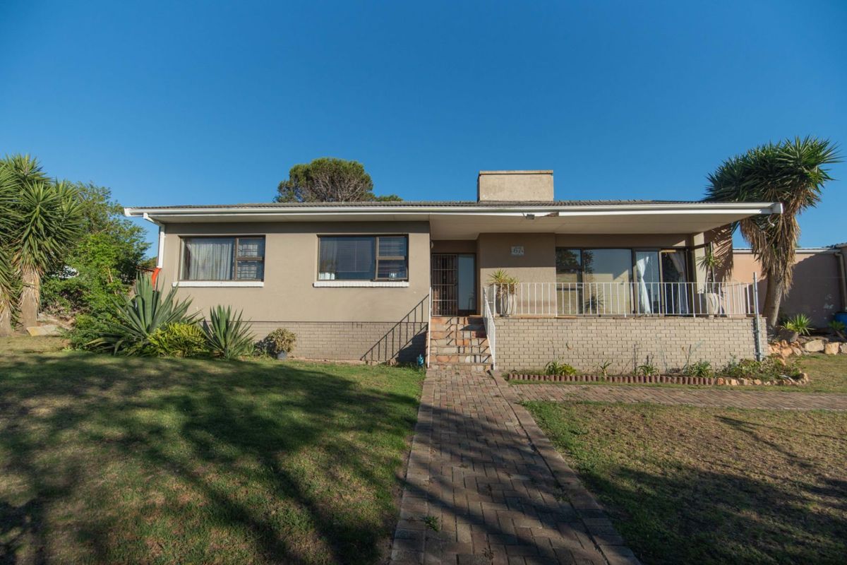 House For Sale in Westering - Photo 2