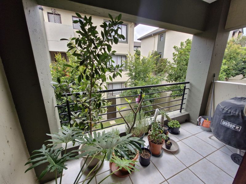 Apartment For Sale in Fourways - Photo 7