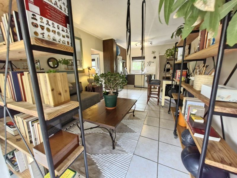 Apartment For Sale in Fourways - Photo 6