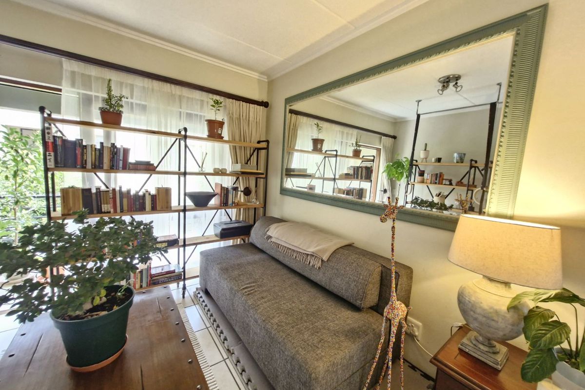 Apartment For Sale in Fourways - Photo 5