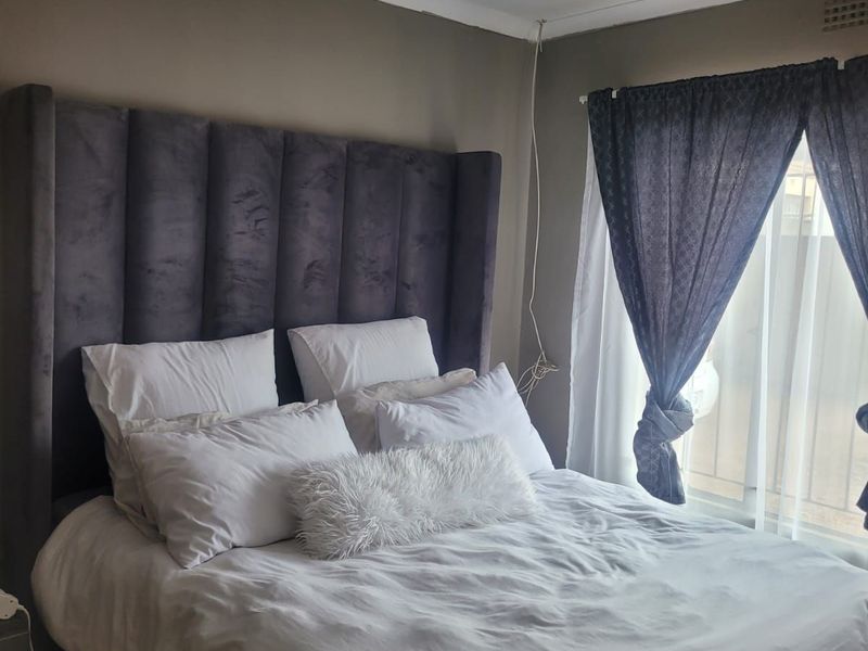 House For Sale in Tasbet Park - Photo 5