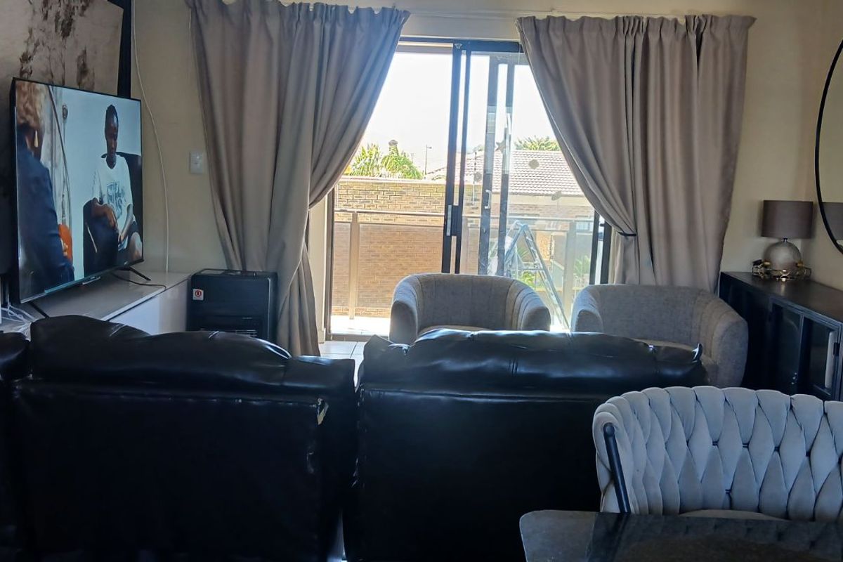 Apartment For Sale in Hartenbos Central - Photo 2