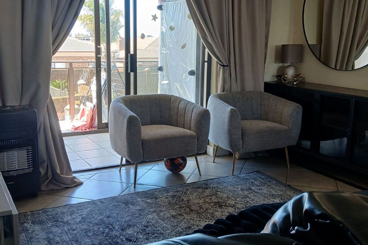 Apartment For Sale in Hartenbos Central - Photo 4