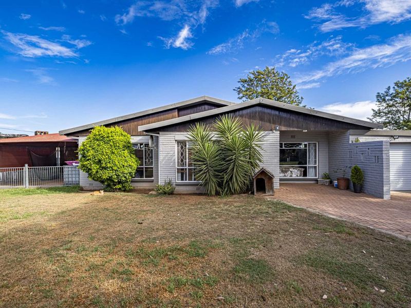 House For Sale in Westering - Photo 5