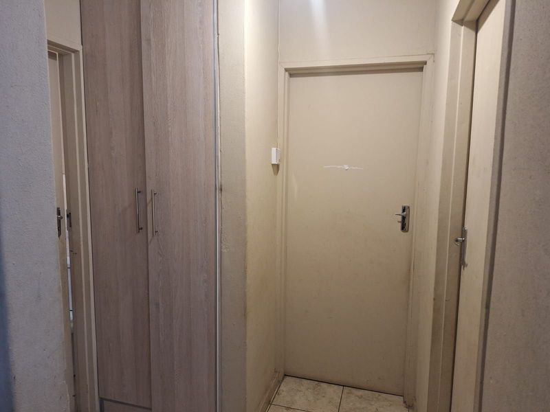 Townhouse For Sale in Bendor - Photo 4