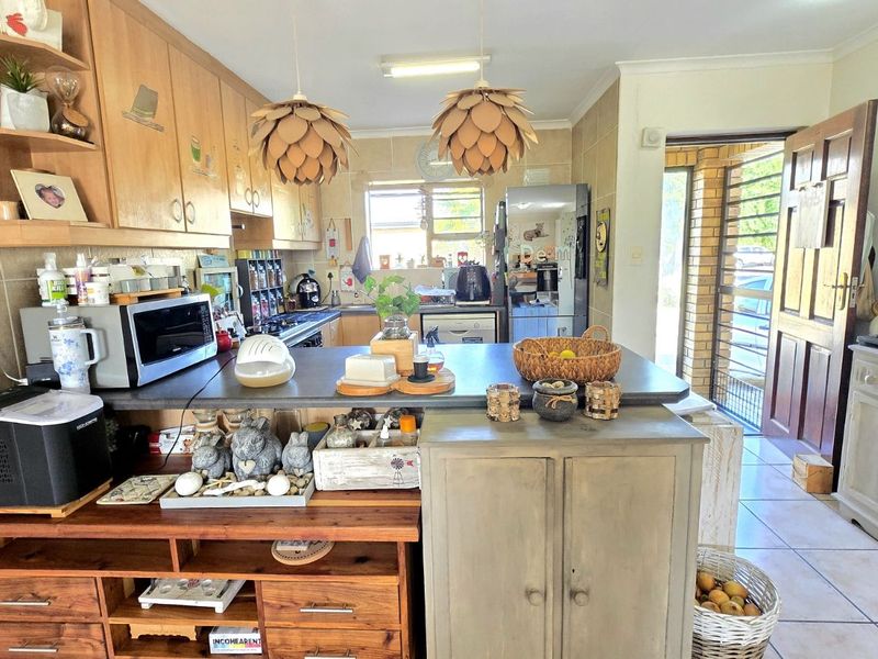 Townhouse For Sale in Fairview Golf Estate - Photo 4