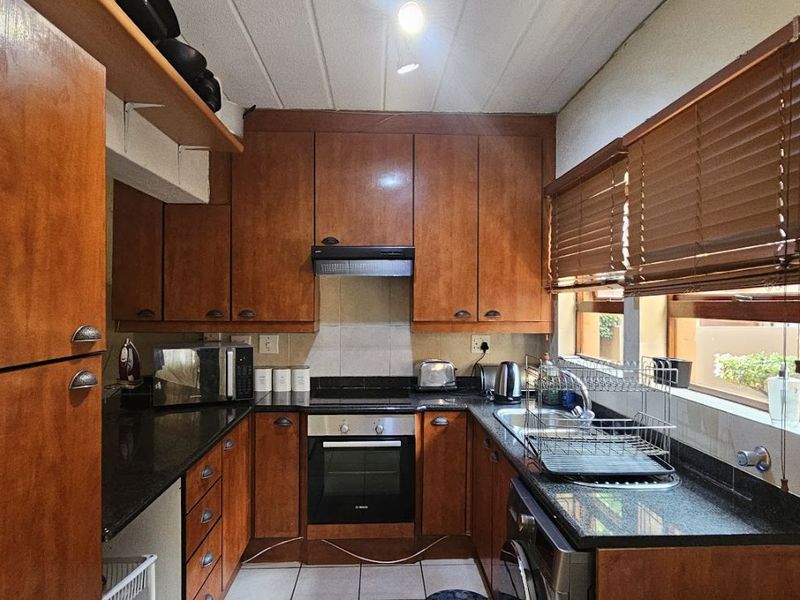 Apartment To Rent in Fourways - Photo 3