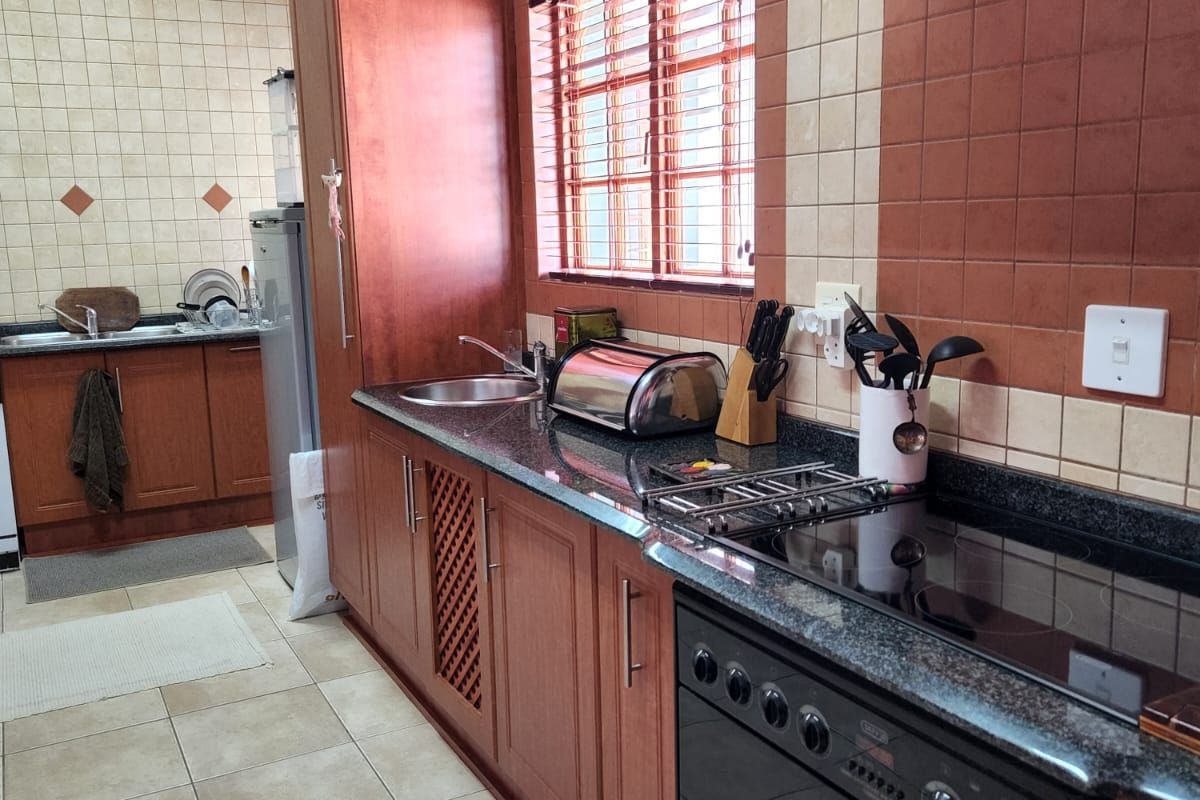 Townhouse For Sale in Volksrust Central - Photo 3