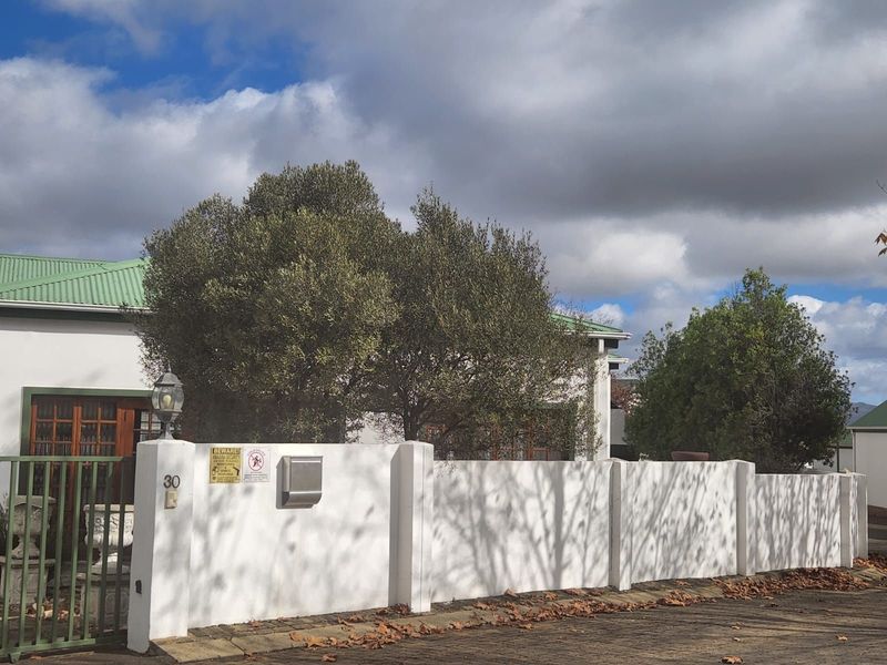 Townhouse For Sale in Volksrust Central - Photo 7