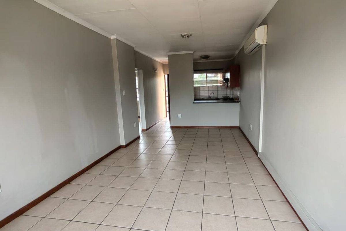 Apartment For Sale in Pretoria North - Photo 5