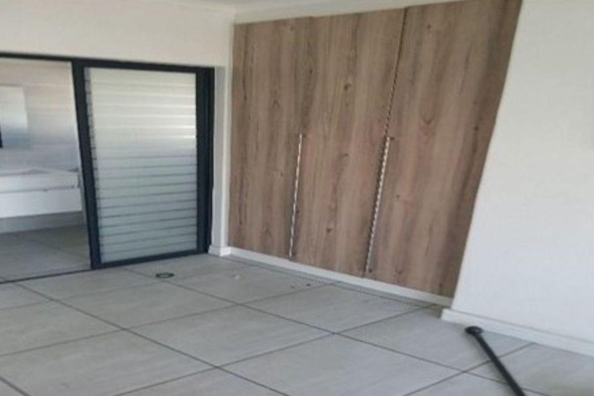 Apartment For Sale in Waterfall Heights - Photo 4