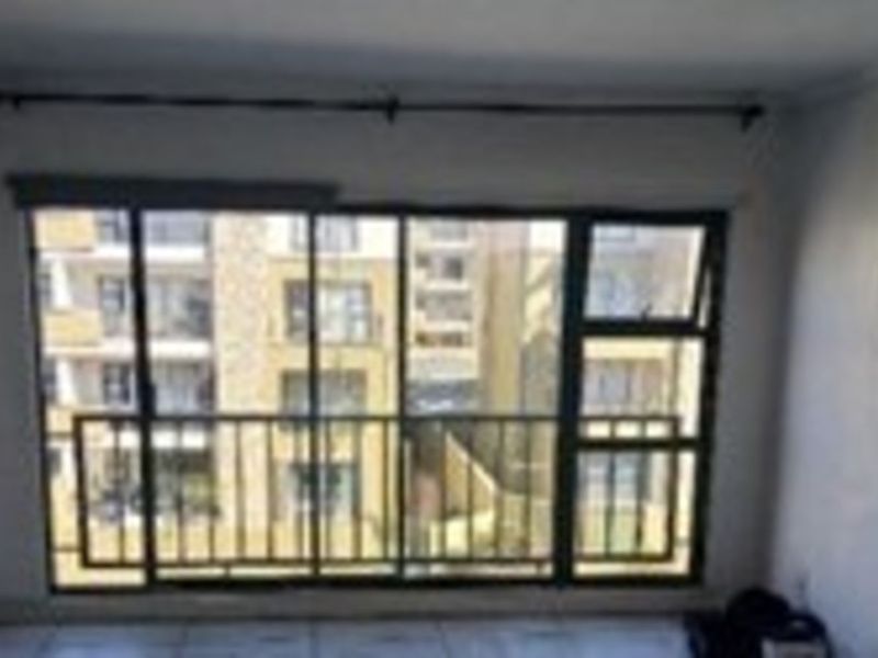 Apartment For Sale in Waterfall Heights - Photo 5