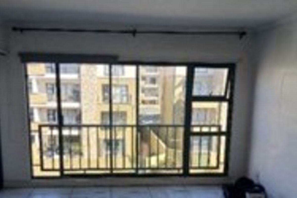 Apartment For Sale in Waterfall Heights - Photo 5