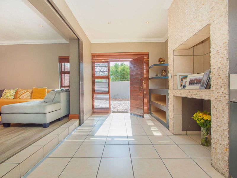 Townhouse For Sale in Fairland - Photo 1