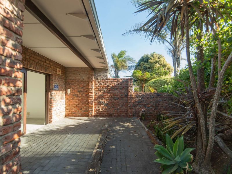 Townhouse For Sale in Charlo - Photo 9