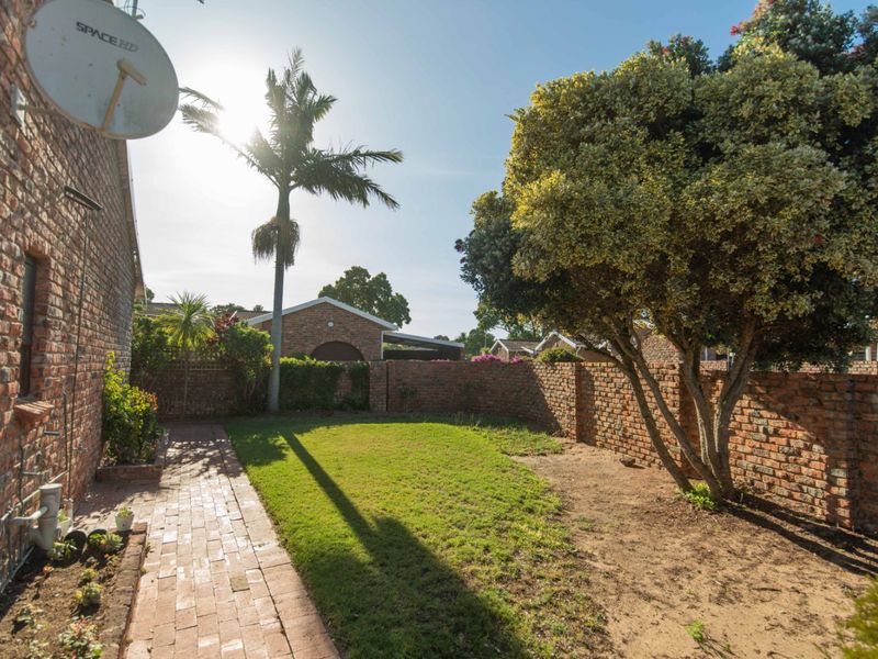 Townhouse For Sale in Charlo - Photo 5