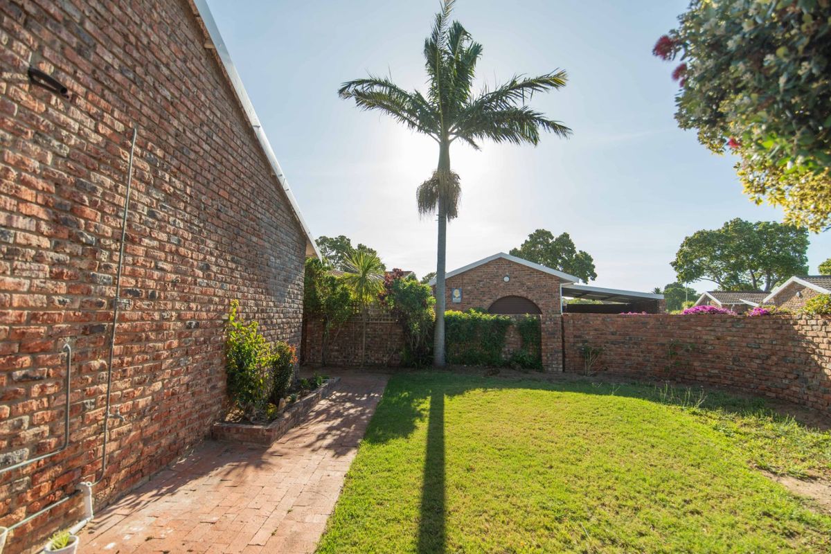 Townhouse For Sale in Charlo - Photo 4