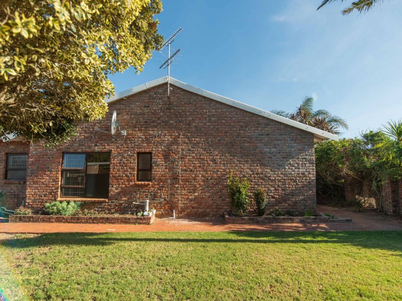 Townhouse For Sale in Charlo - Photo 3