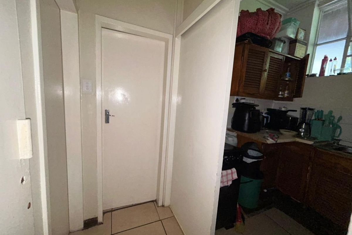 Apartment For Sale in Muckleneuk - Photo 5