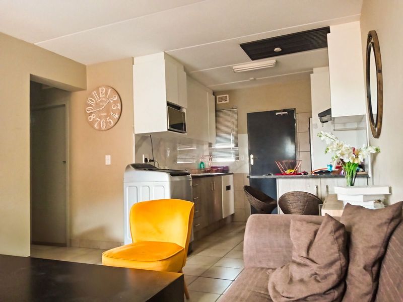 Apartment For Sale in Montana Tuine - Photo 2