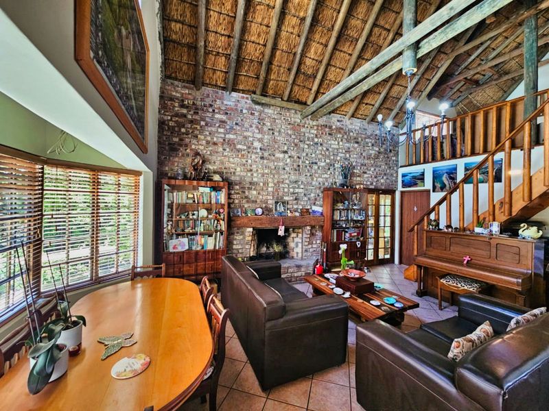 House For Sale in Heather Park - Photo 4