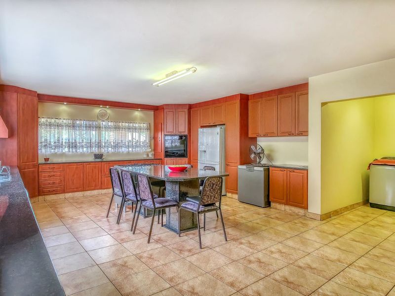 House For Sale in Witpoortjie - Photo 9