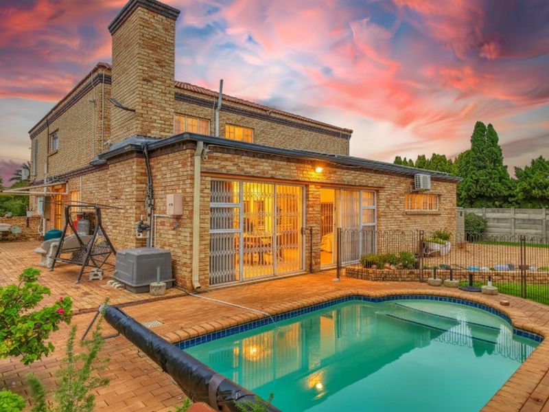 House For Sale in Witpoortjie - Photo 3